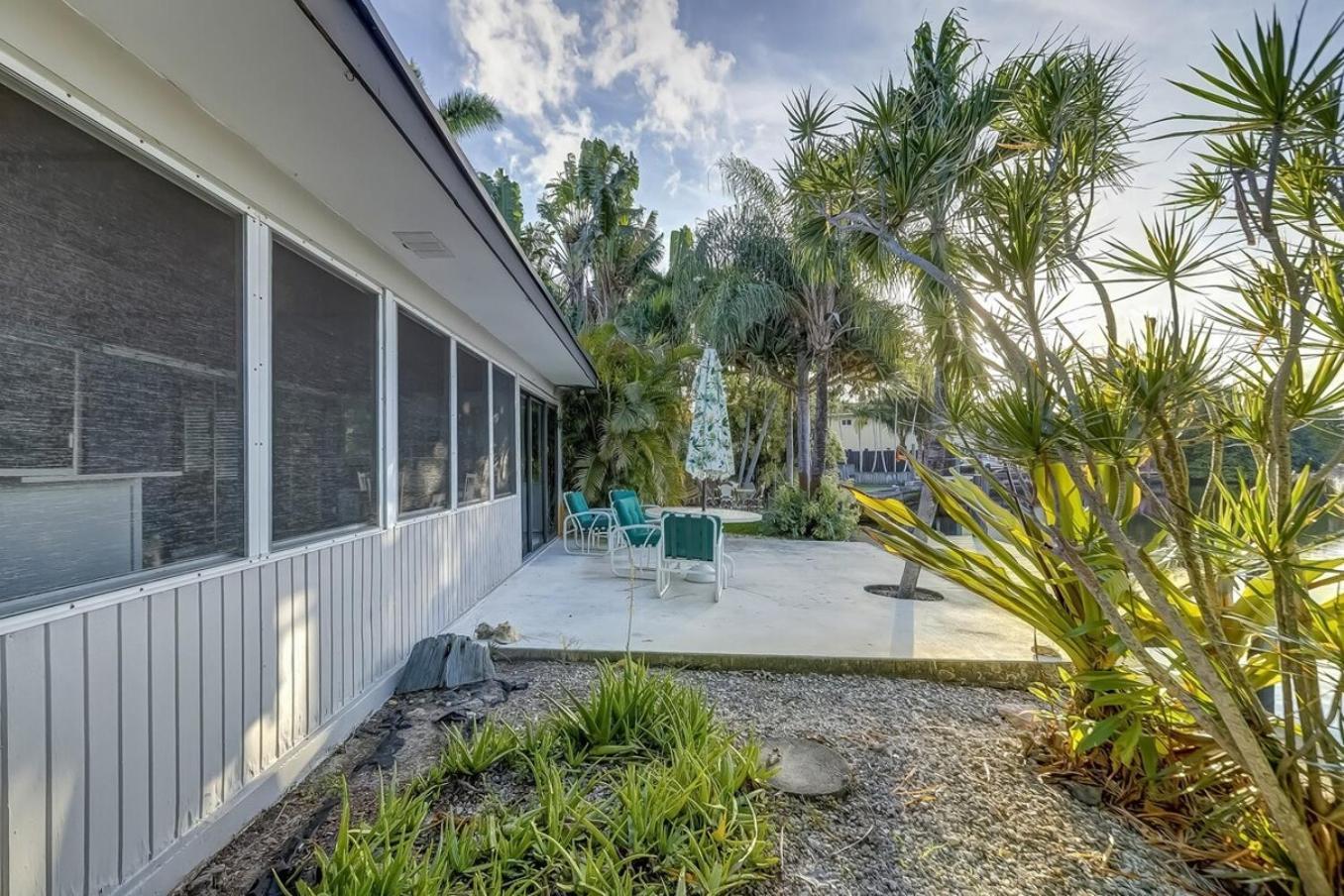 Waterfront Apartment Private Patio Pool Fort Lauderdale Exterior photo