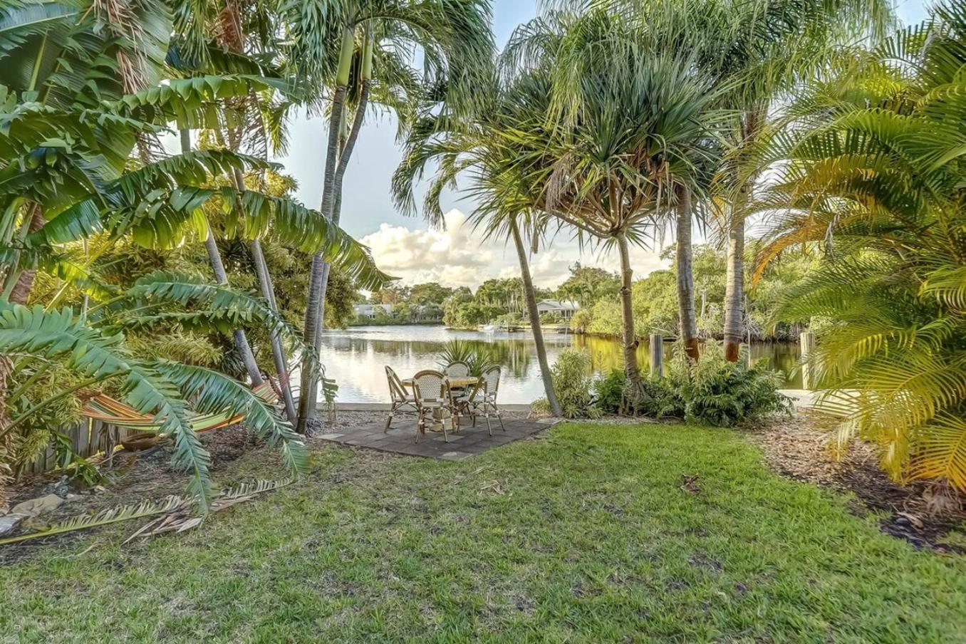 Waterfront Apartment Private Patio Pool Fort Lauderdale Exterior photo