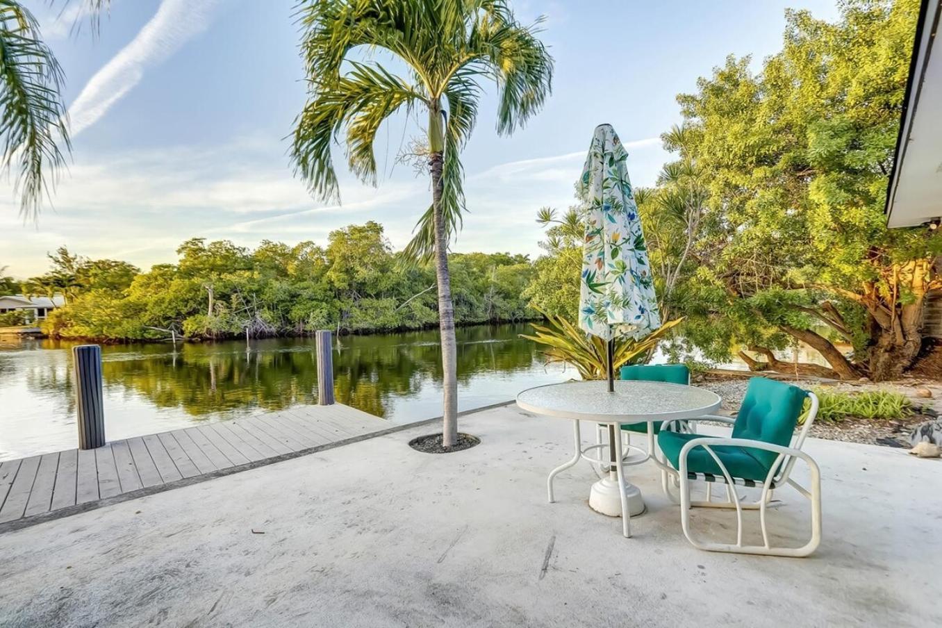 Waterfront Apartment Private Patio Pool Fort Lauderdale Exterior photo